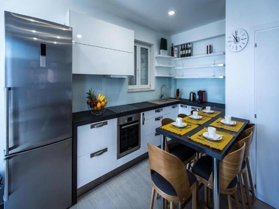 Bleu Villa - Three Bedroom Villa With Balcony And City View Dubrovnik Eksteriør bilde